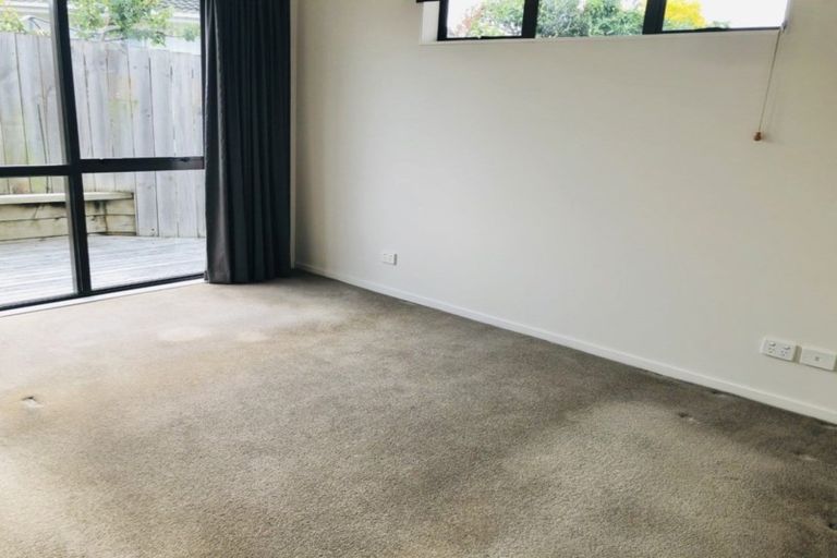Photo of property in 15 Udall Place, Bucklands Beach, Auckland, 2014