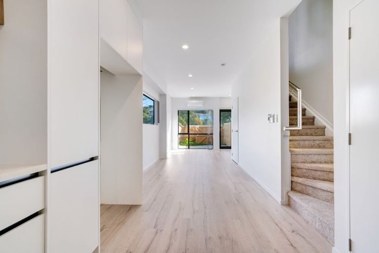 Photo of property in 26a Bellringer Road, Massey, Auckland, 0614