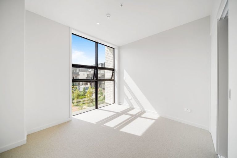 Photo of property in 202/25c Pennant Street, Long Bay, Auckland, 0630