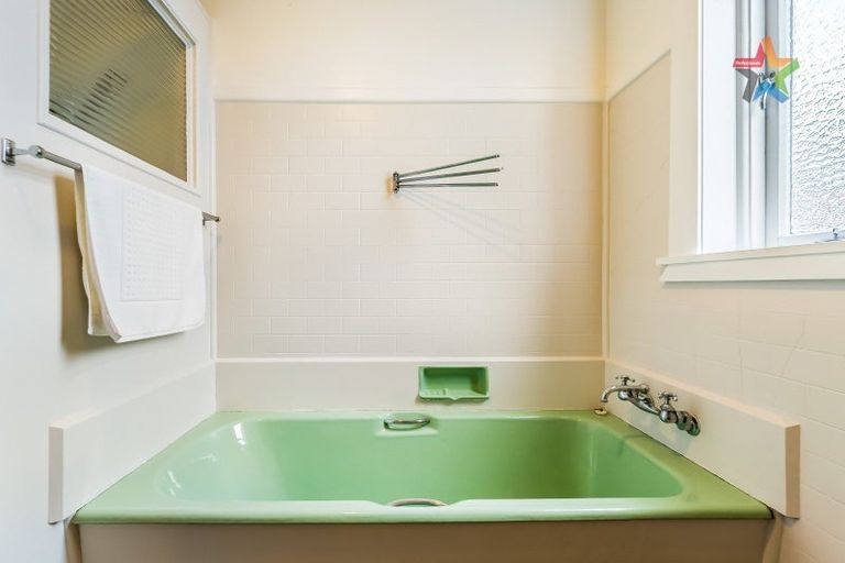 Photo of property in 4 Bracken Street, Petone, Lower Hutt, 5012