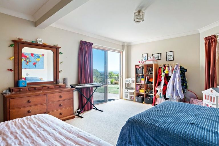 Photo of property in 18 Clairmont Heights, Stoke, Nelson, 7011