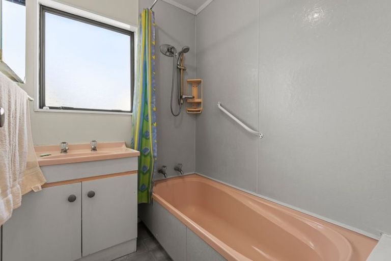 Photo of property in 3 Ruanui Street, Himatangi Beach, Foxton, 4891