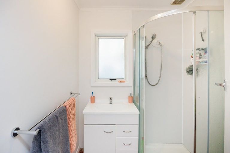 Photo of property in 2 Montgomery Street, Feilding, 4702