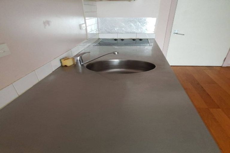 Photo of property in The Aucklander Apartments, 5a/25 Rutland Street, Auckland Central, Auckland, 1010