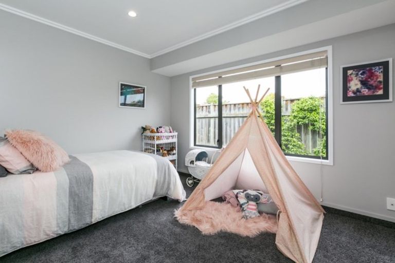 Photo of property in 24 Brooklands Drive, Havelock North, 4130