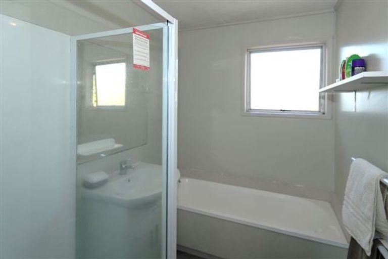 Photo of property in 4 Frost Place, Pukete, Hamilton, 3200