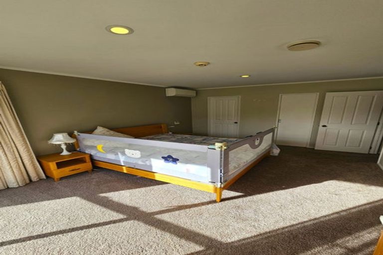 Photo of property in 5 Aspatria Place, Northpark, Auckland, 2013