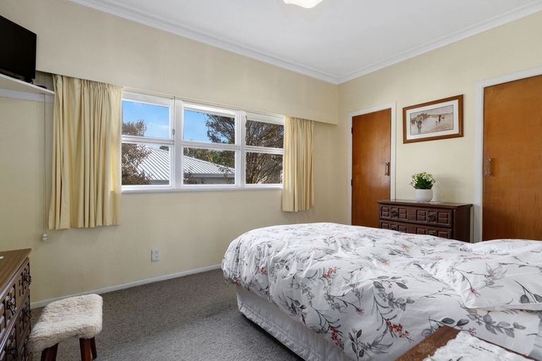 Photo of property in 27 Darley Street, Maeroa, Hamilton, 3200