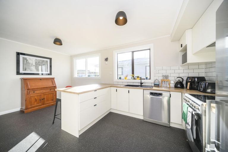 Photo of property in 27 Monmouth Street, Feilding, 4702