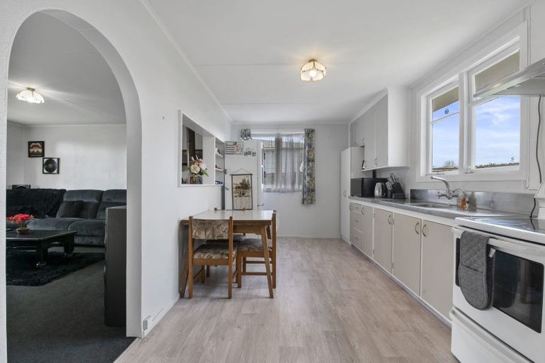 Photo of property in 271 Balmoral Drive, Tokoroa, 3420