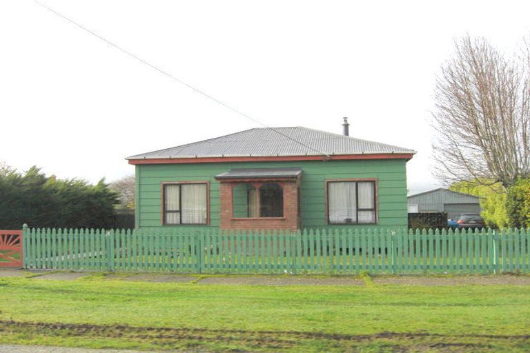 Photo of property in 29 Melvin Street, Edendale, 9825