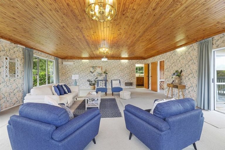 Photo of property in 298a Paekakariki Hill Road, Paekakariki Hill, Porirua, 5381