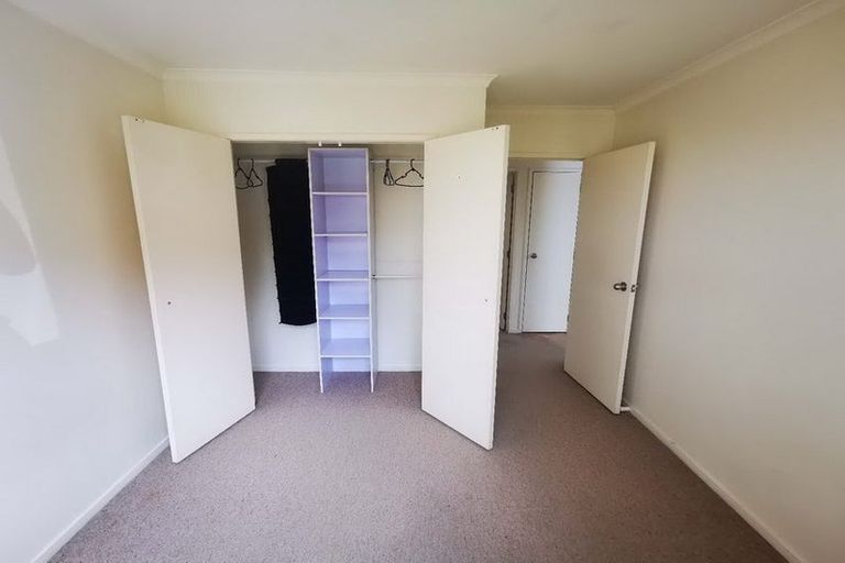 Photo of property in 18 Pukatea Avenue, Albany, Auckland, 0632