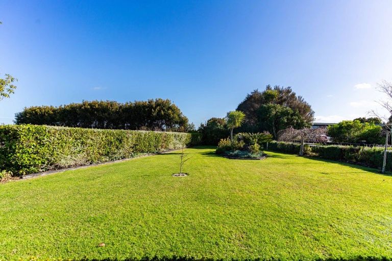 Photo of property in 6 Dune View Drive, Mangawhai, 0505
