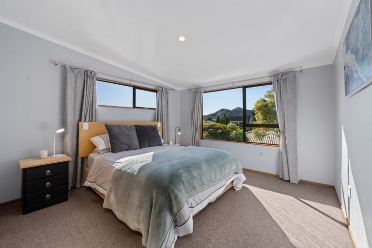 Photo of property in 14 Leicester Street, Picton, 7220