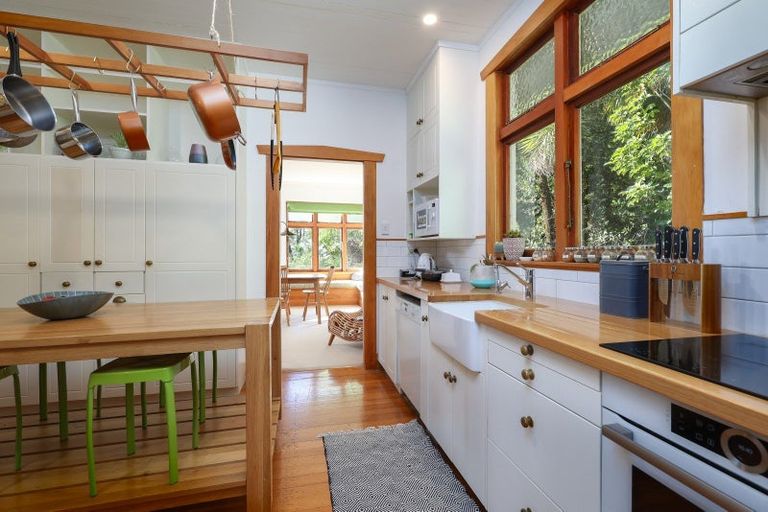 Photo of property in 26 Endeavour Street, Nelson South, Nelson, 7010