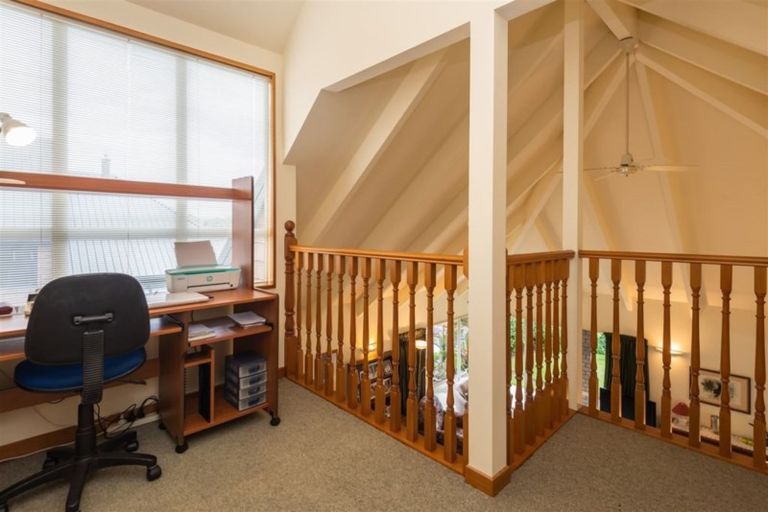 Photo of property in 2 Pentonville Close, Westmorland, Christchurch, 8025