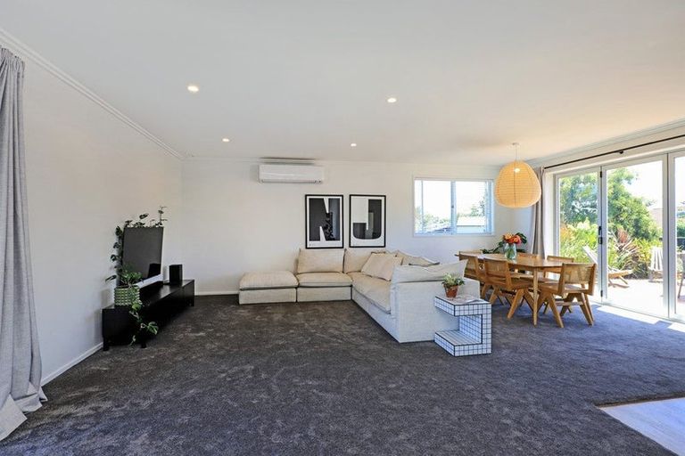 Photo of property in 11 Belmont Street, Havelock North, 4130