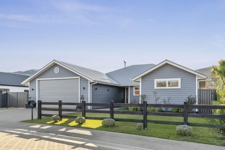 Photo of property in 2 Hortons Way, Cromwell, 9310