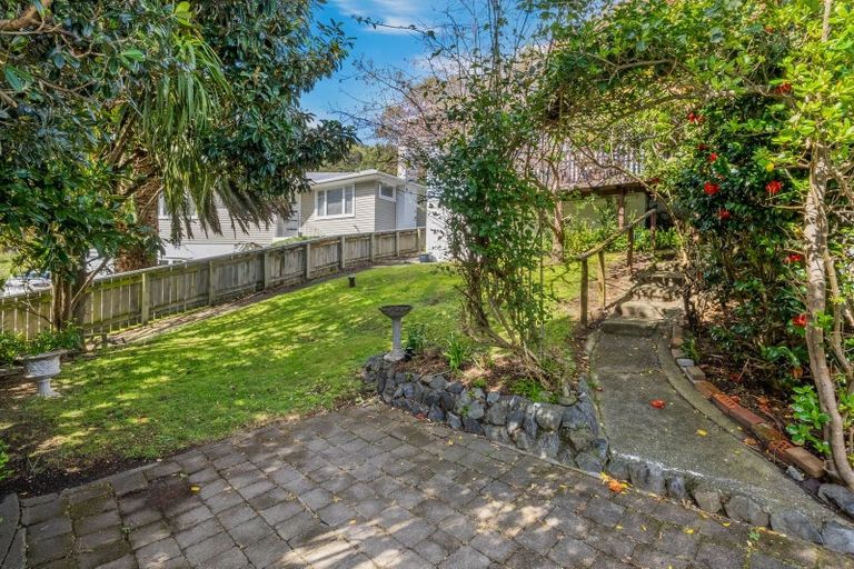 Photo of property in 22 Tarawa Street, Paekakariki, 5034
