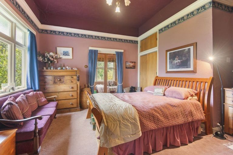 Photo of property in 18 Heatherlea Road West, Levin, 5575