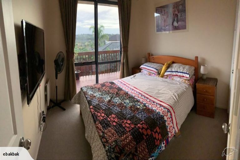 Photo of property in 12 Natasha Lane, Henderson, Auckland, 0612