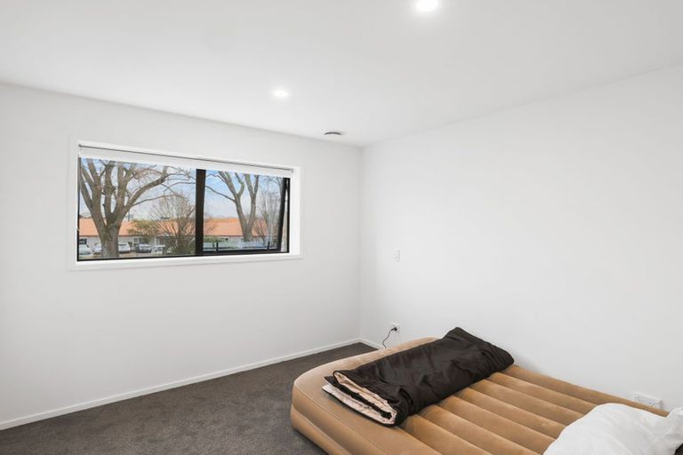 Photo of property in 3/2 Taramea Place, Addington, Christchurch, 8024