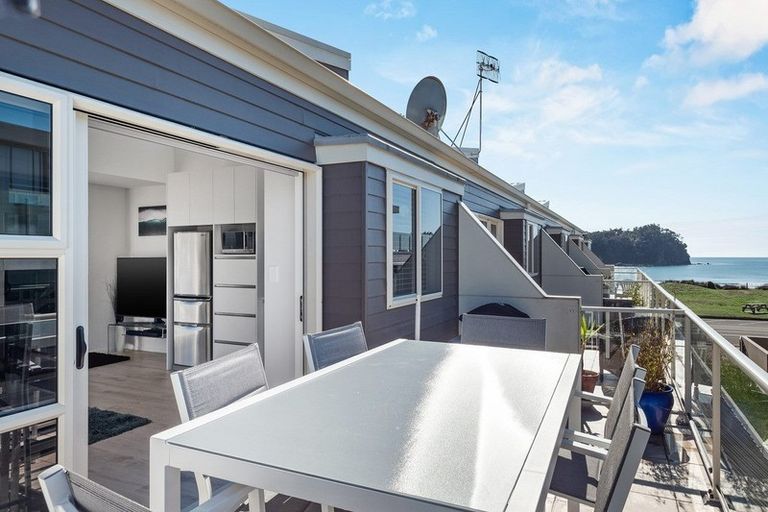 Photo of property in 5/47 Marine Parade, Mount Maunganui, 3116