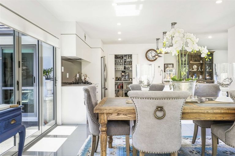 Photo of property in 15 Amokura Crescent, Flagstaff, Hamilton, 3210