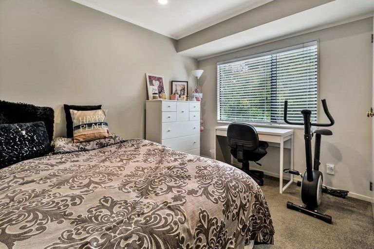 Photo of property in 2/57 Howe Street, Howick, Auckland, 2014