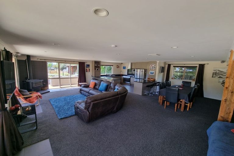 Photo of property in 10 Pigeon Valley Road, Wakefield, 7025