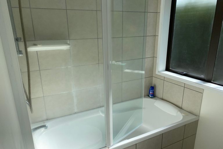 Photo of property in 18 Halyard Loop, Haruru, 0204