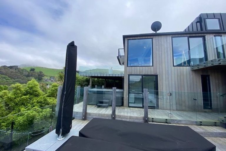 Photo of property in 19 Cass Bay Place, Cass Bay, Lyttelton, 8082