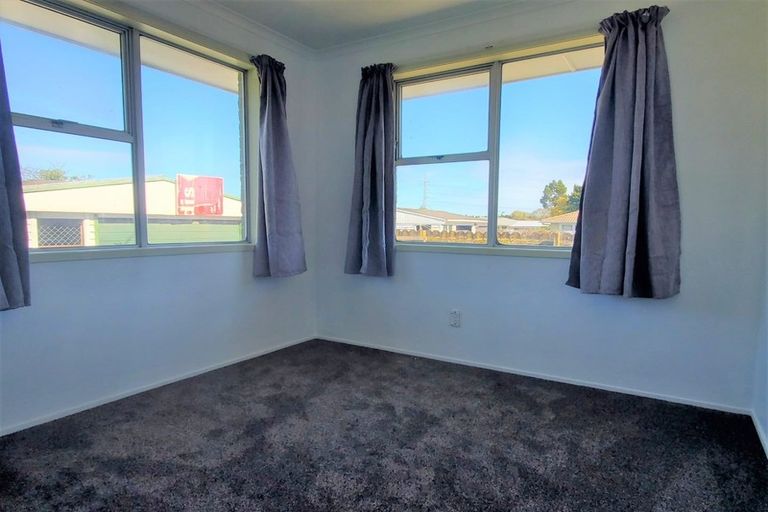 Photo of property in 9 Marybeth Place, Rosehill, Papakura, 2113