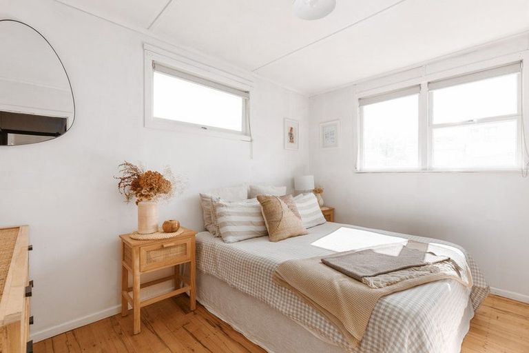 Photo of property in 21 Omokoroa Road, Omokoroa, 3114