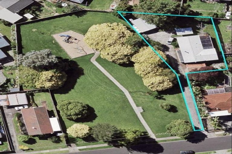 Photo of property in 78 Archmillen Avenue, Pakuranga Heights, Auckland, 2010