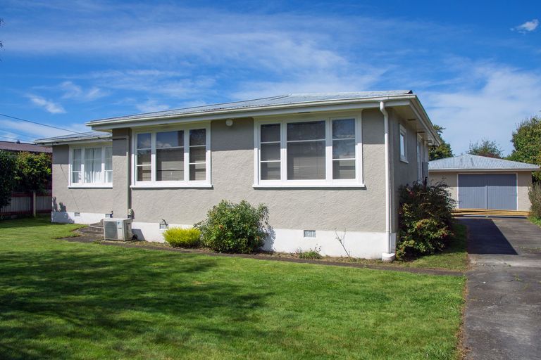 Photo of property in 52 Gordon Street, Lansdowne, Masterton, 5810