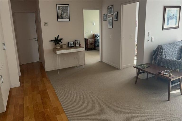 Photo of property in 97a Roberts Line, Kelvin Grove, Palmerston North, 4414