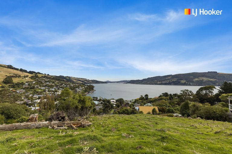 Photo of property in 51 Wharfdale Street, Macandrew Bay, Dunedin, 9014