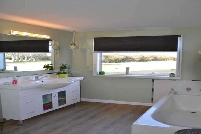 Photo of property in 12 Fairfield Street, Brightwater, 7022