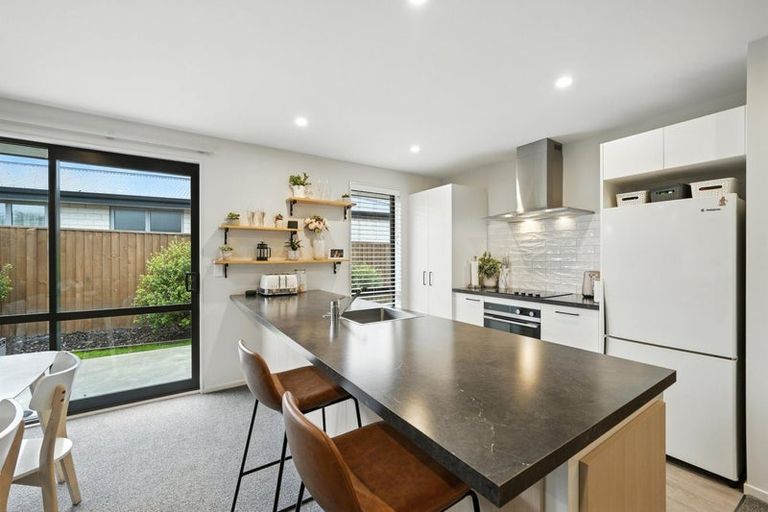 Photo of property in 28 John Raven Lane, Woodend, 7610