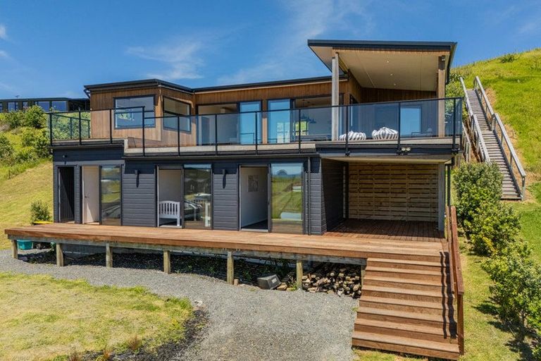 Photo of property in 45 Skippers Road, Opito Bay, Whitianga, 3592