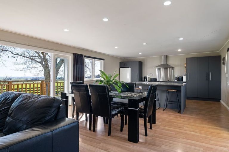 Photo of property in 101 Albert Road, Tokomaru, Palmerston North, 4474