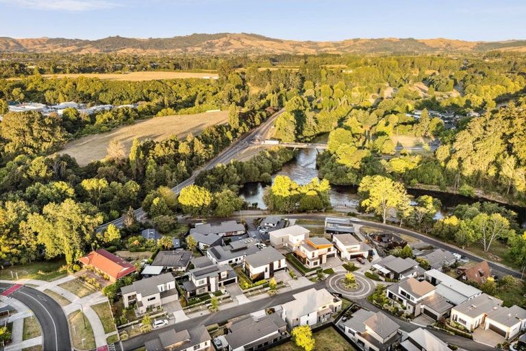 Photo of property in 6 Ada Close, Cambridge, 3434