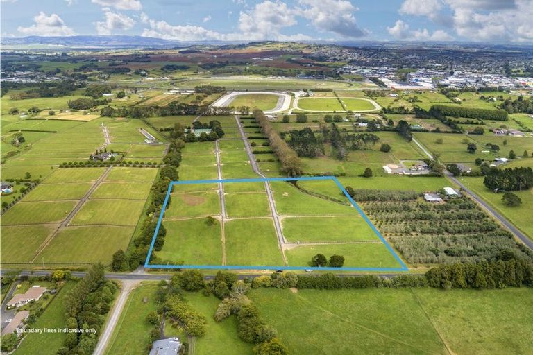 Photo of property in 152 Golding Road, Pukekohe, 2677