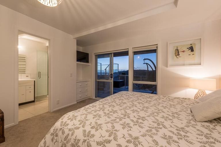 Photo of property in 3 Oneroa Road, Russell, 0202