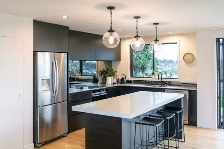 Photo of property in 8 Donald Lane, Cambridge, 3434