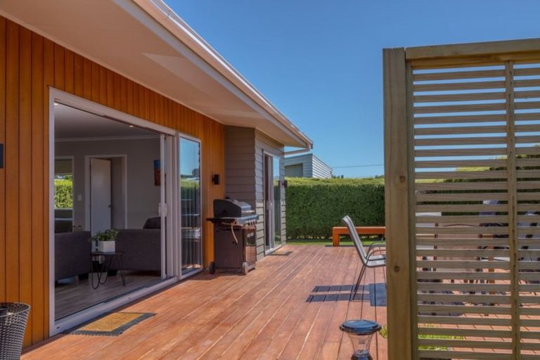 Photo of property in 27 Tuscan Lane, Martinborough, 5711