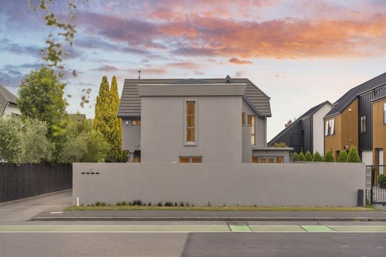 Photo of property in 9a Kilmarnock Street, Riccarton, Christchurch, 8011