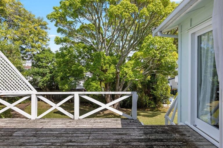 Photo of property in 6 Watea Road, Torbay, Auckland, 0630